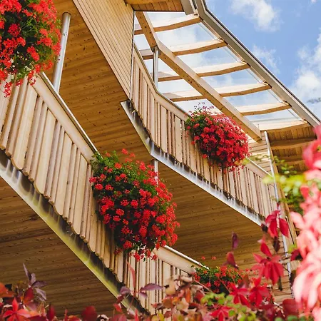 Apartments Bachmann San Candido Exterior photo
